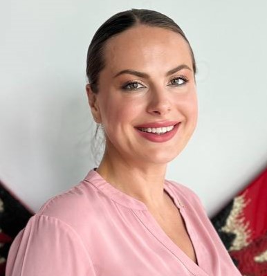 Julia Paslyon